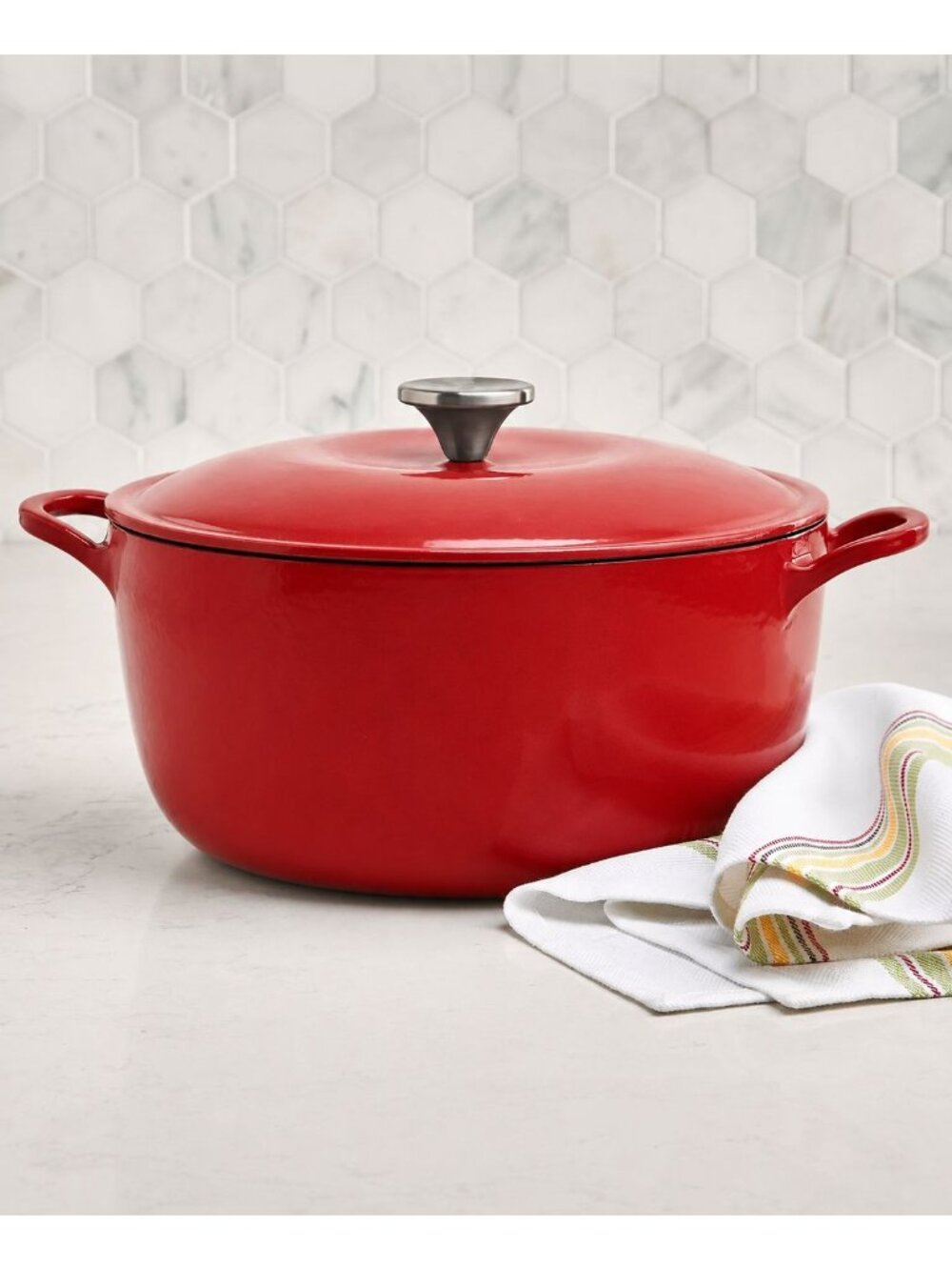 NWB The Cellar Enameled Cast Iron Round Dutch Oven Red Size 6 Quart